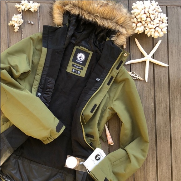 🌴🌼VOLCOM- SKI/ SNOWBOARD JACKET 🌼🌴 - Picture 7 of 16